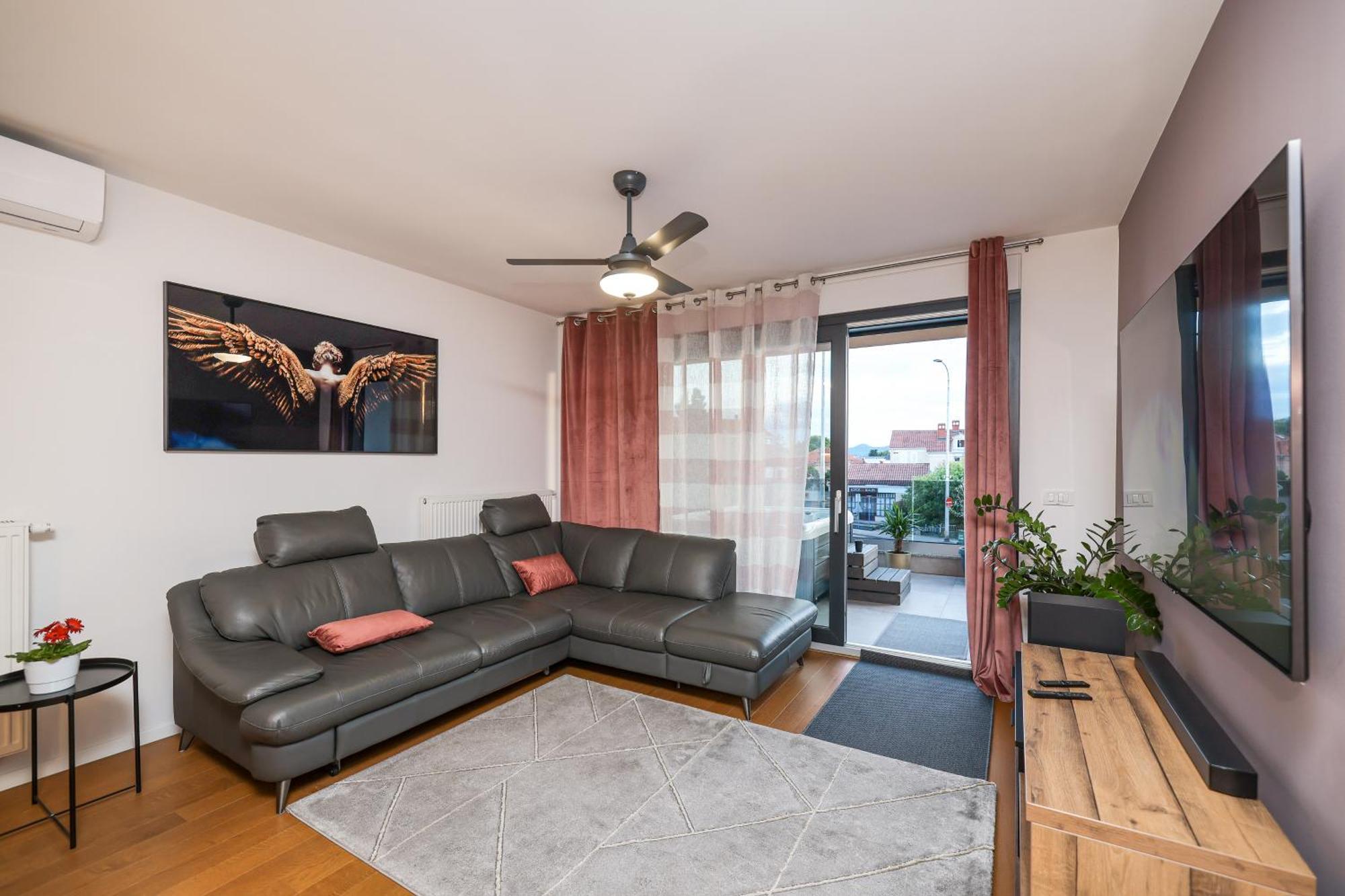 Luma Luxury Apartment With Jacuzzi Zadar Exterior photo