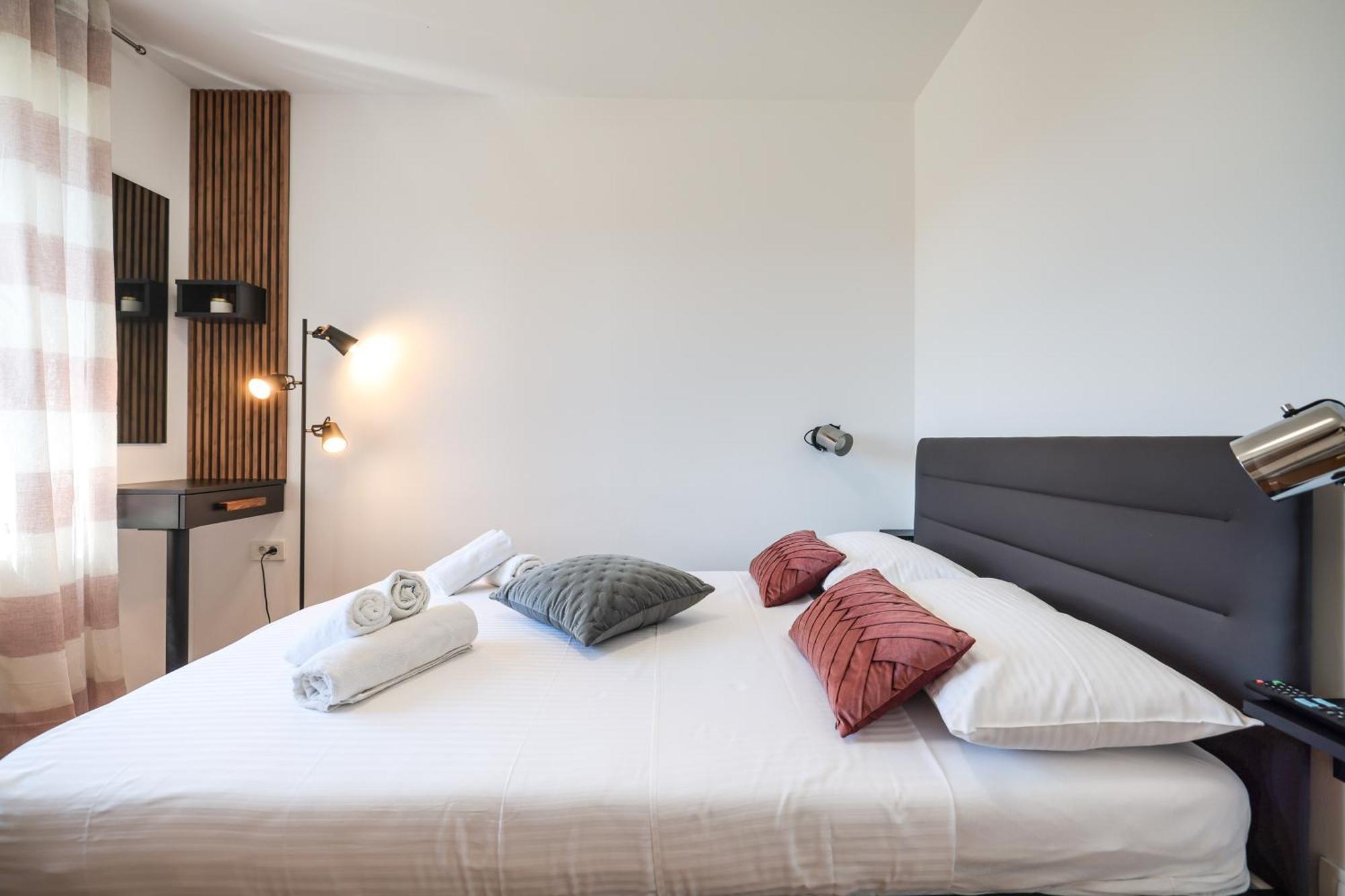 Luma Luxury Apartment With Jacuzzi Zadar Exterior photo